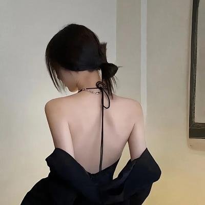 妒火的诅咒─娜迦封面